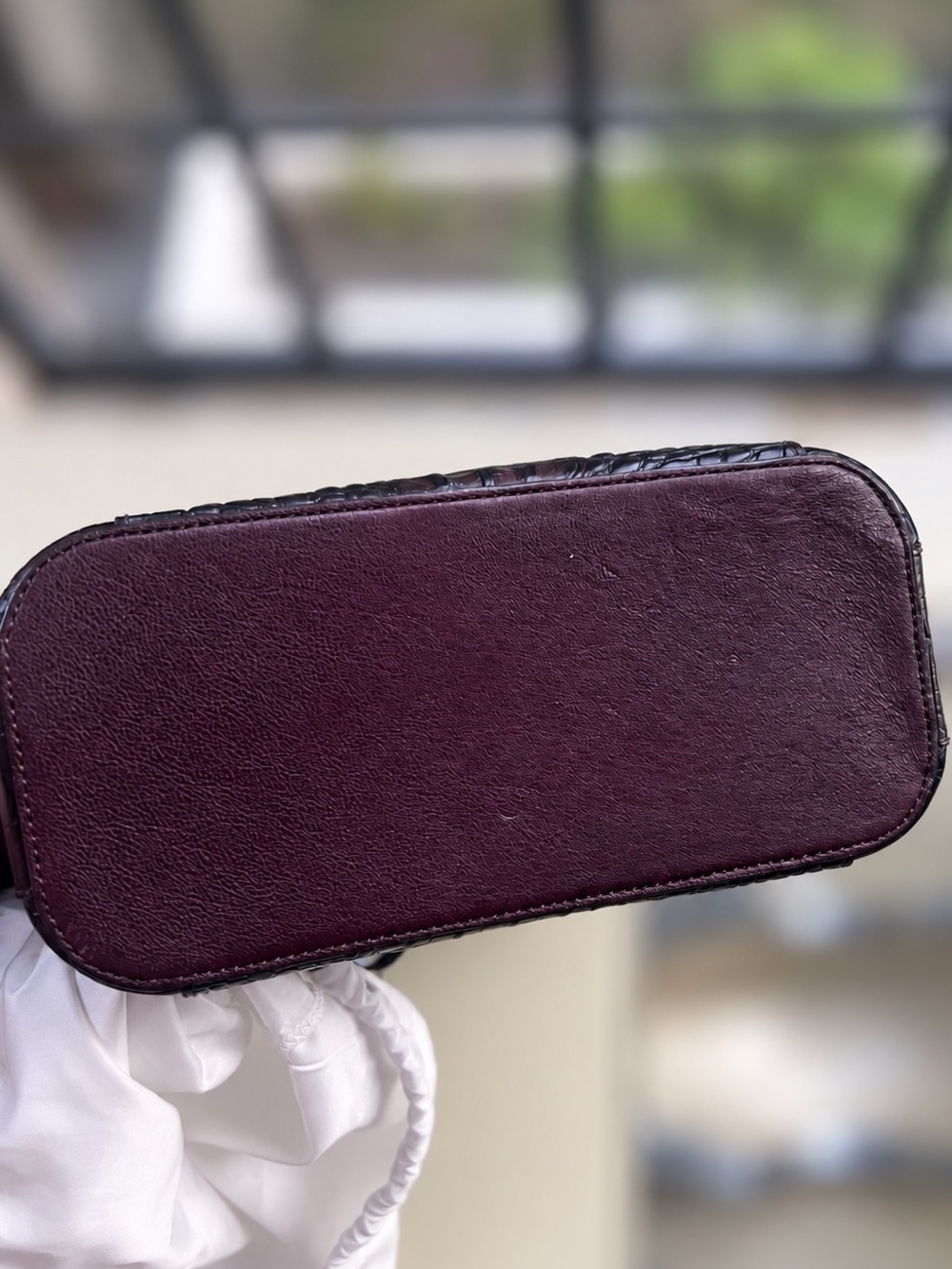 Brahmin Margo Melbourne Croc Embossed Leather Crossbody - Picture 12 of 13